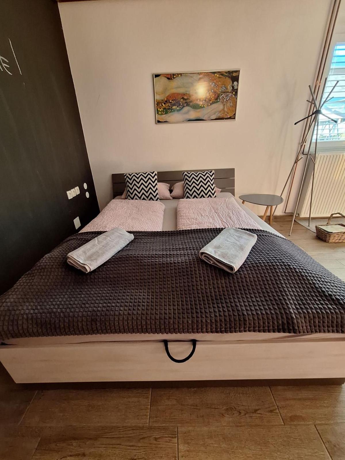 Apartment Green&Urban Целие Екстериор снимка